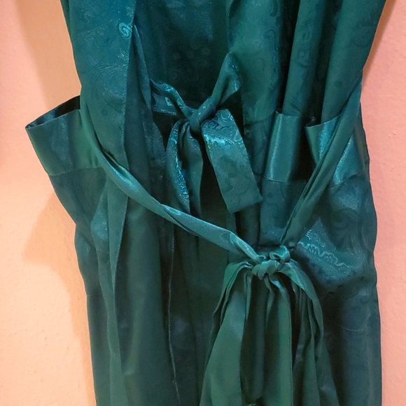 🆕️Vintage Victoria Secret Robe - Picture 8 of 15